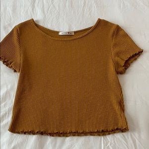 Cropped Mustard Tee